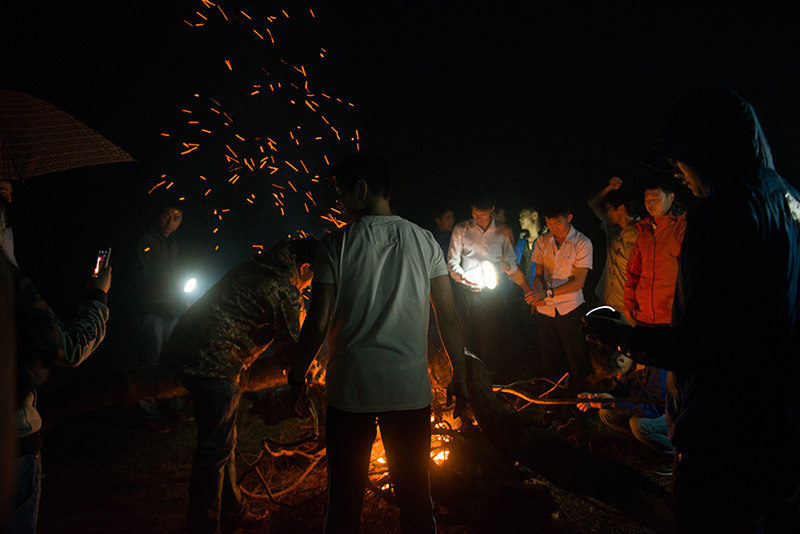 Fire In The Wild Πρέπει να κυριαρχήσετε την κοινή λογική και τα βασικά σημεία