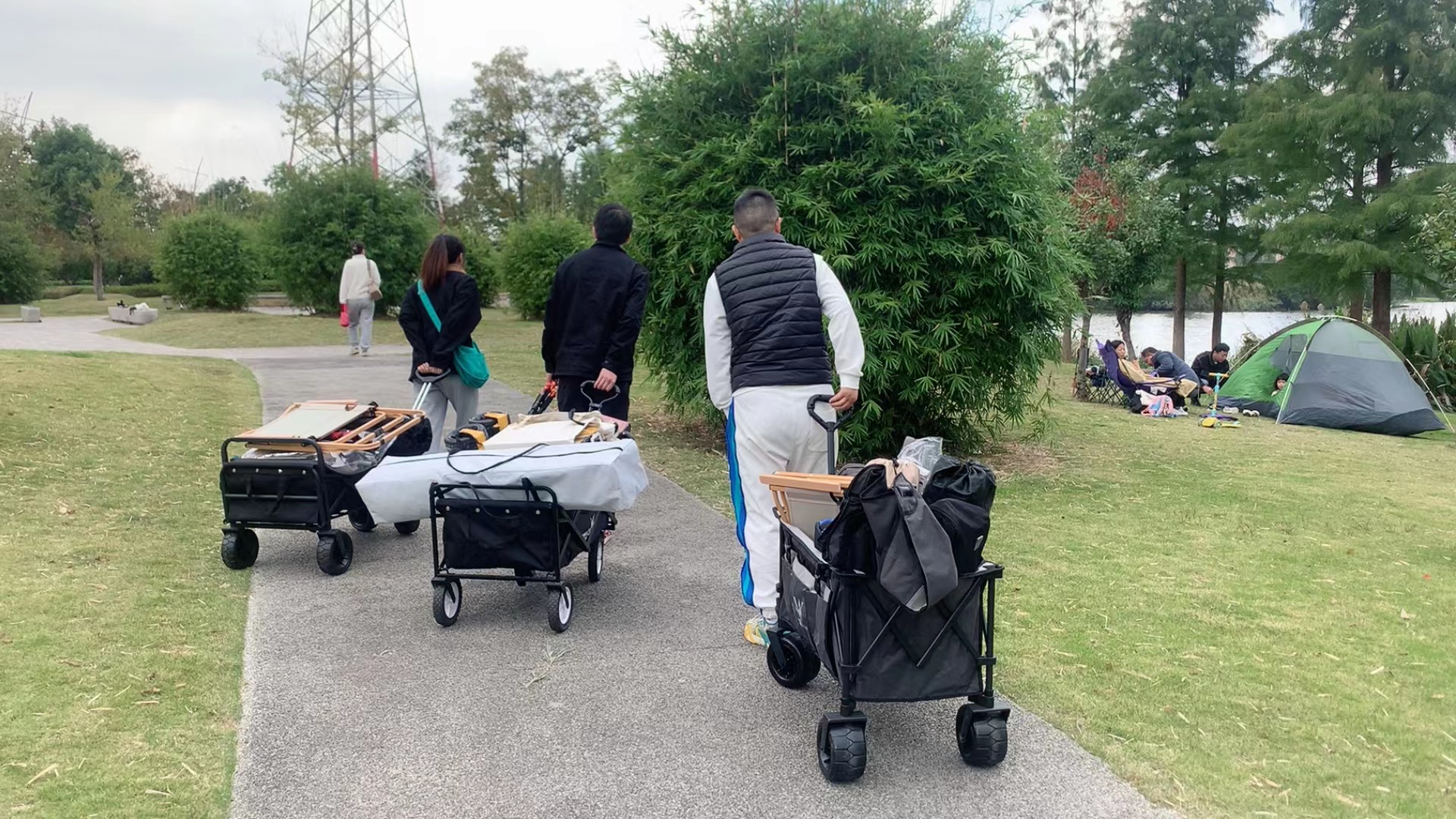 Υπαίθριο Κάμπινγκ Σαββατοκύριακου
