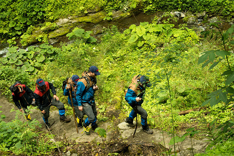 Εγχειρίδιο Outdoor Adventure Essential Self-help