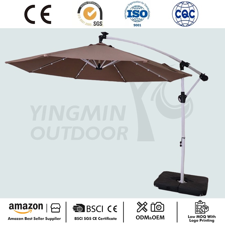 Η νεότερη ομπρέλα LED 10FT Patio Cantilever Solar